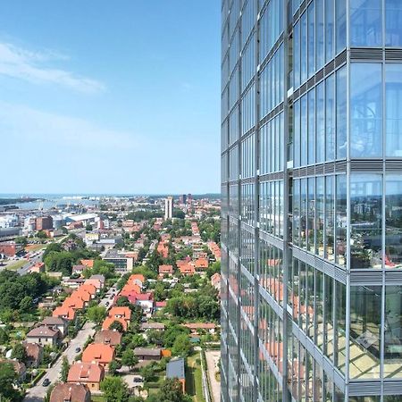Sea View Apartment On 19Th Floor Клайпеда Екстер'єр фото